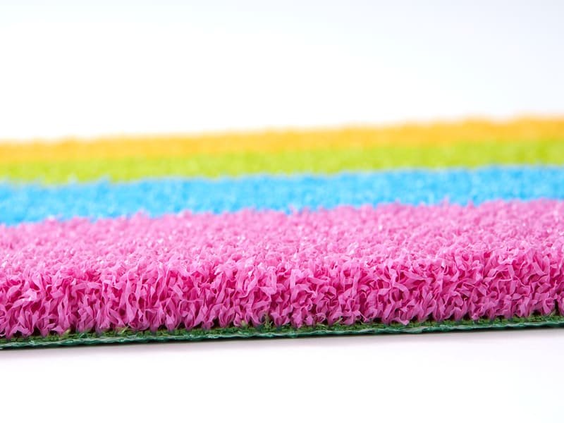 maintenance brushing of infill-free artificial sports turf